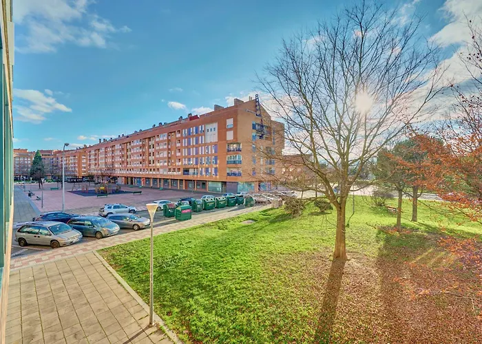 Mirasierra Suites Pamplona