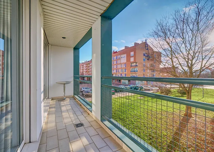 Mirasierra Suites Pamplona